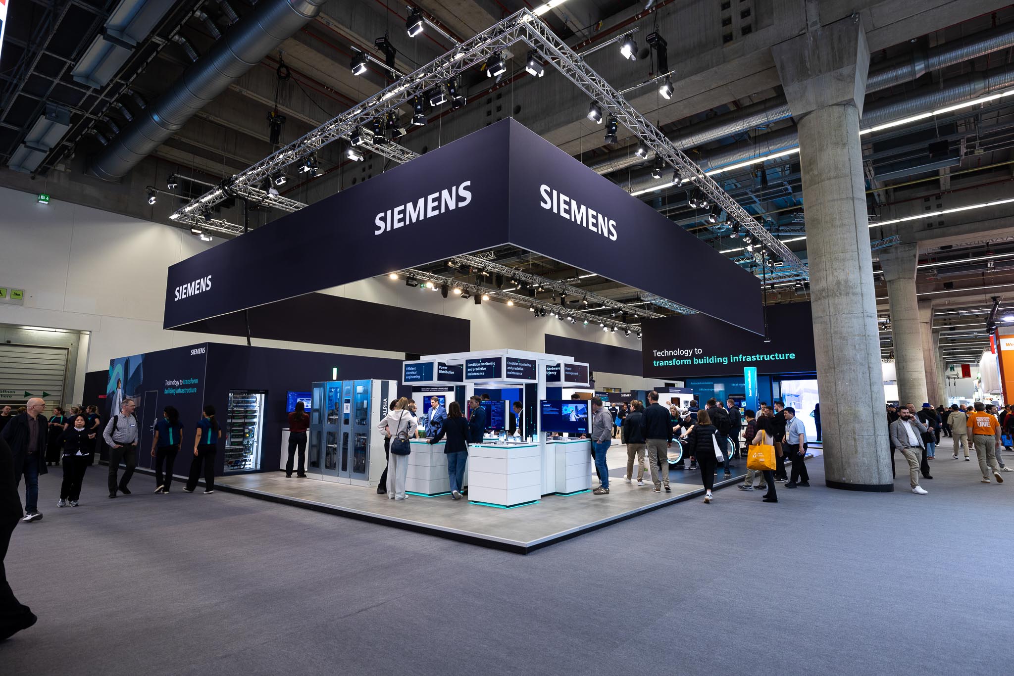 Referenz Siemens auf der light + building | mld